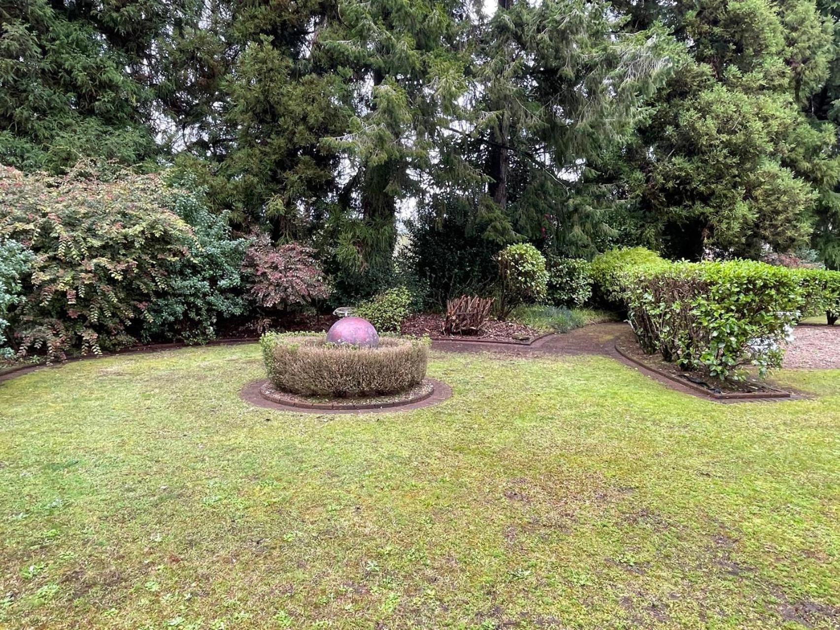 Garden Paradise In Rotorua With Pool Luaran gambar